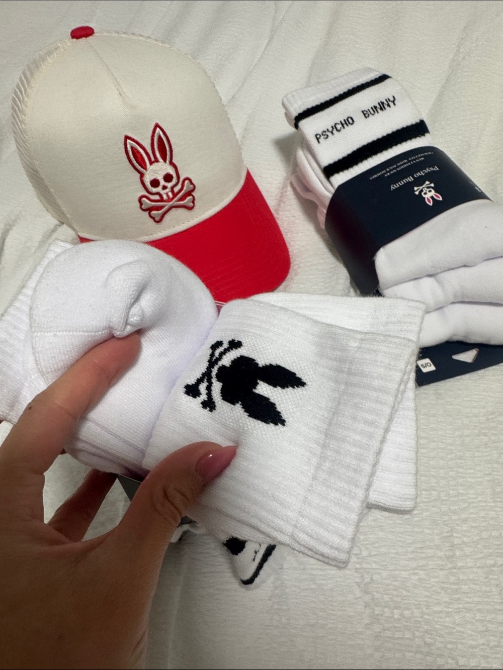 Psycho Bunny Cream and Red Trucker Hat with White Logo Socks Set - Picture 2 of 4